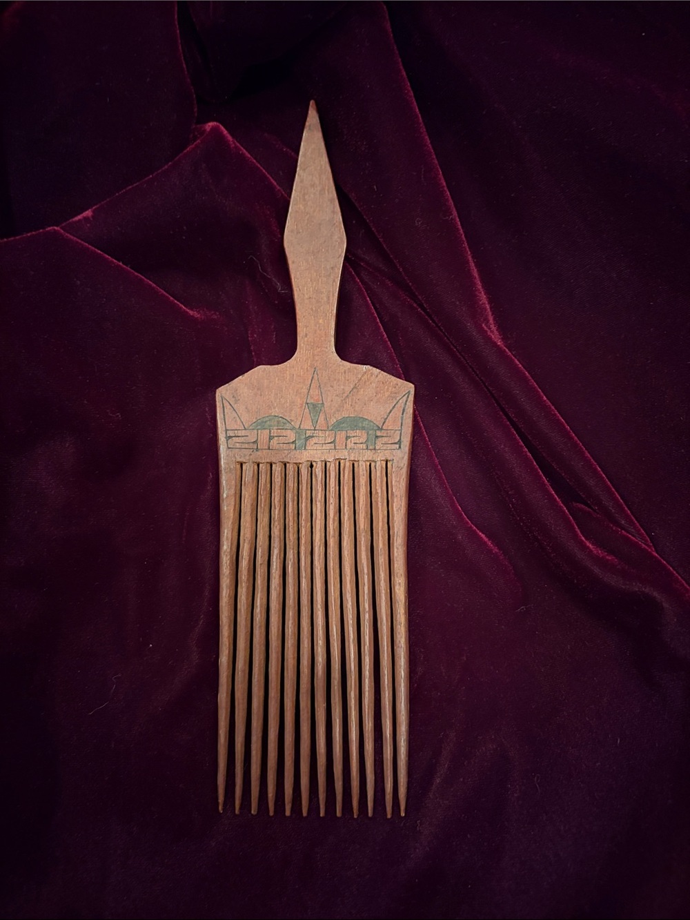 Vintage Hand-Carved Wooden Hair Pick in Rich Mahogany